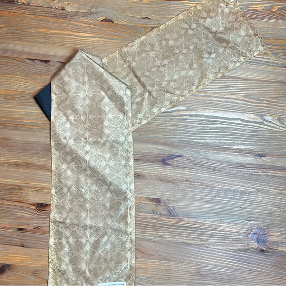 Silk Black, Gold and Tan Wrap - Picture 7 of 8